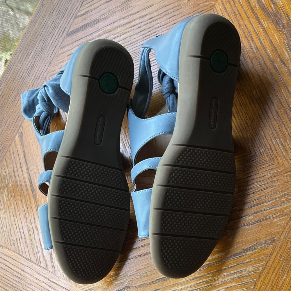 comfortview - The Annika Shootie - Chambray - Size 11W NEW - Picture 7 of 8